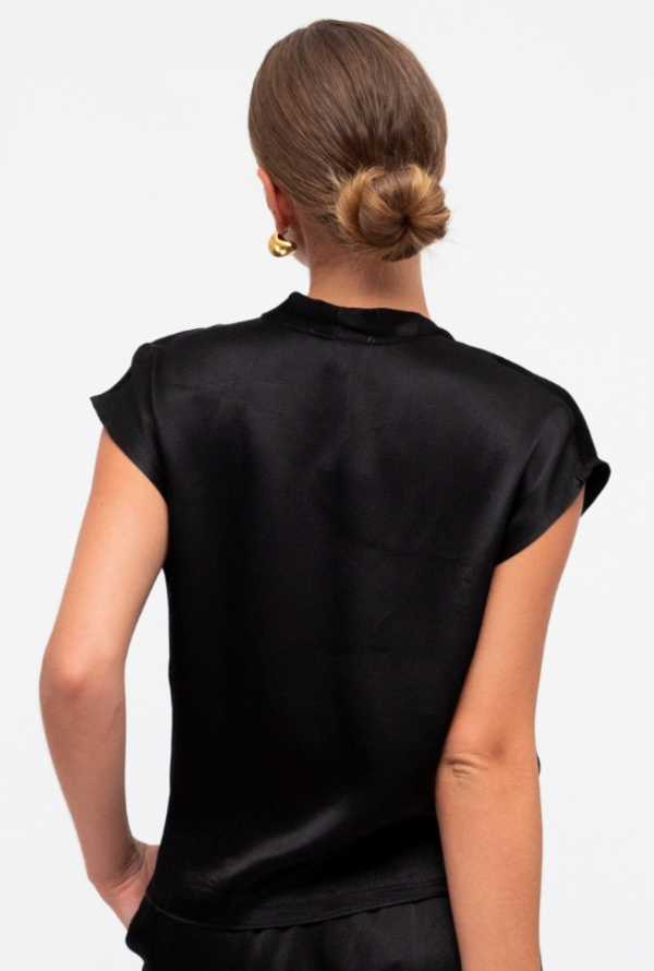 Lara Cross Over Blouse S/Less - Black