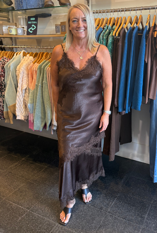 Maddison Lace Skirt - Chocolate