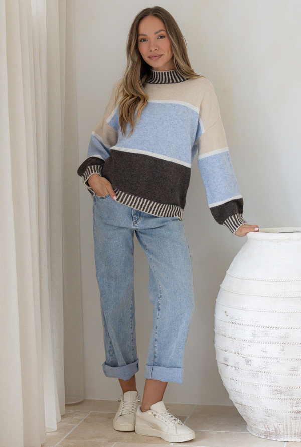 Aspen Knit - Powder Blue / Choc