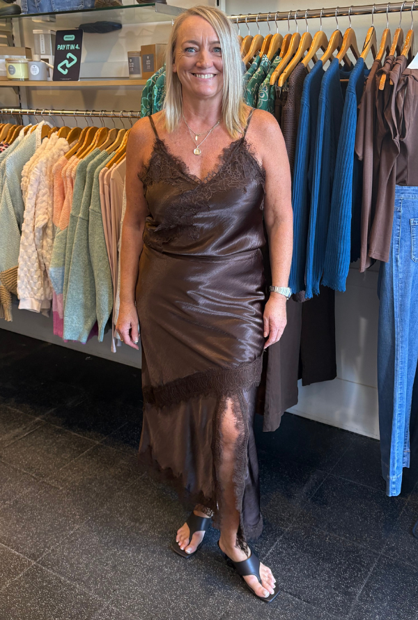 Maddison Lace Skirt - Chocolate