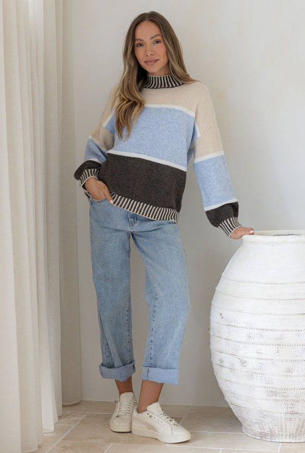 Aspen Knit - Powder Blue / Choc